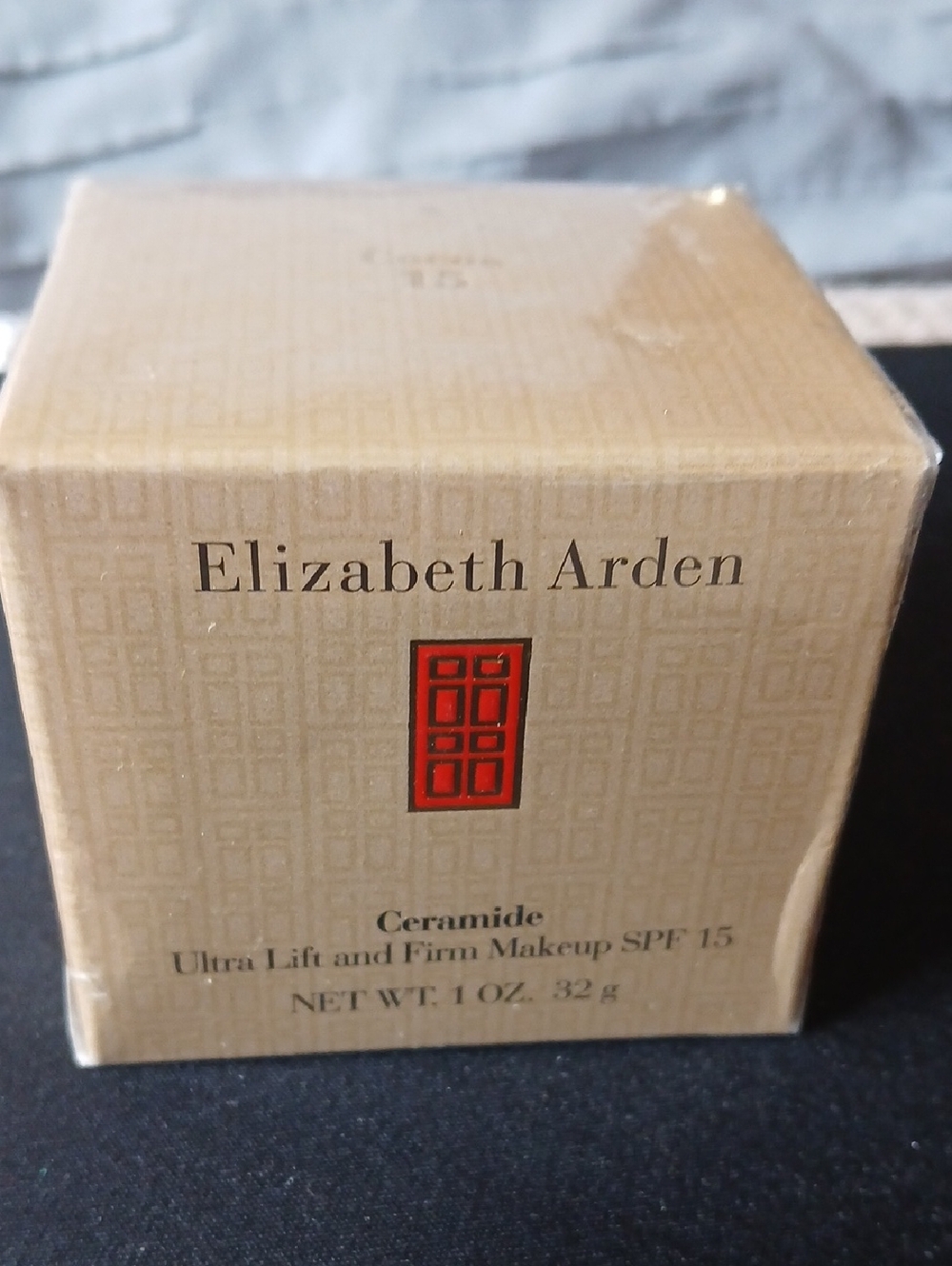 Elizabeth Arden Ceramide Ultra Lift And Firm Makeup SPF 15 Cocoa 15 NIB Sealed